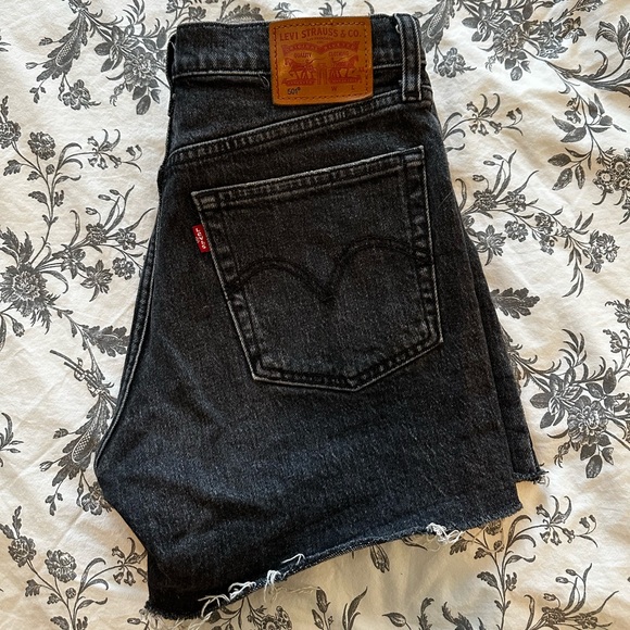 Levi’s jean shorts - Picture 1 of 4